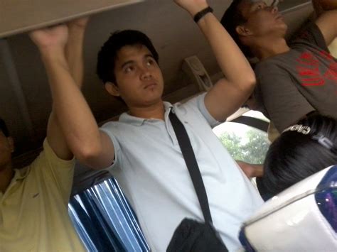 jakol sa bus|libogestudyante (@libogestudyante) .